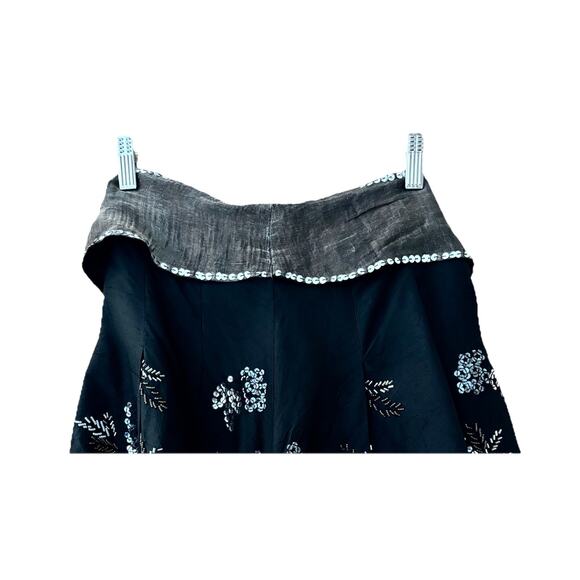 Tibi Skirt 100% Raw Silk Skater Floral Appliqué Sequin Sz 2 Black Soft Grunge - Picture 2 of 9